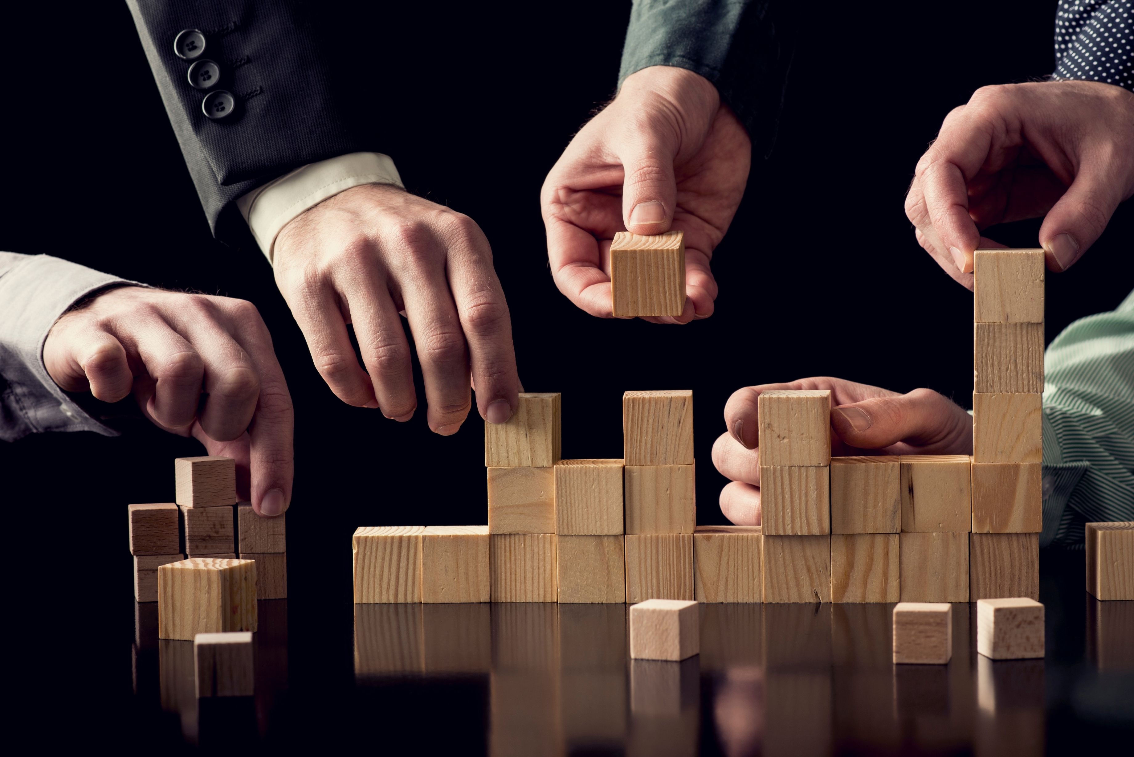 Making a tower of building blocks together